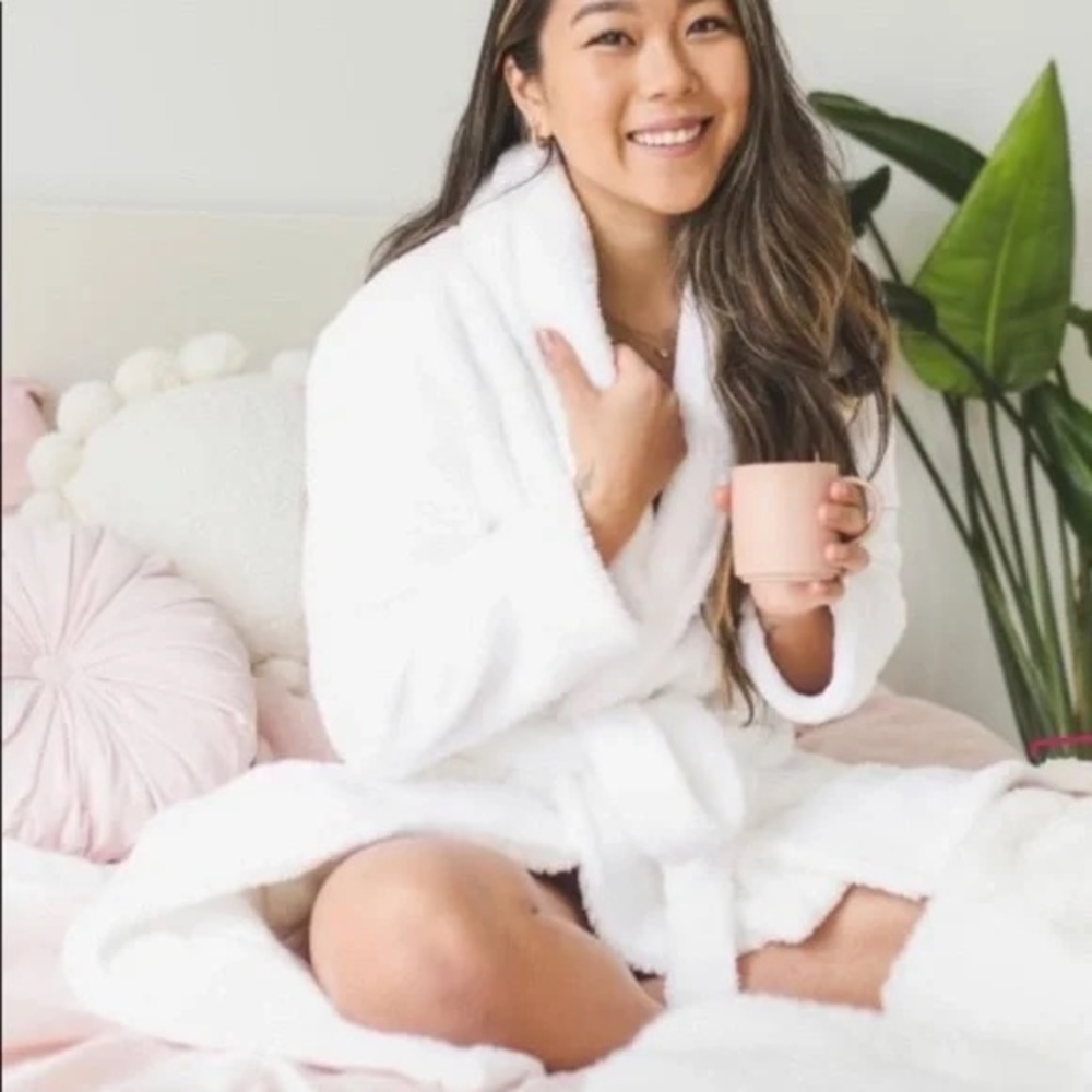 Pottery Barn Teen Sherpa Robe Bathrobe White One Size Belt